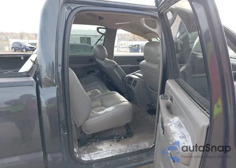 2004 GMC Sierra 2500Hd Slt from USA, damaged, VIN 1GTHK23114F106117